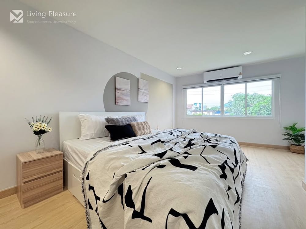 Pool Villa for Rent I near MRT Suttusarn, Bangkok 12