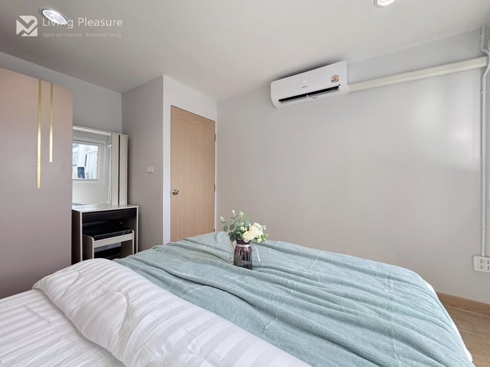 Pool Villa for Rent I near MRT Suttusarn, Bangkok 14