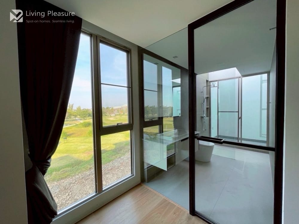 3-Storey Luxury House for Rent I 4 Bedrooms 4 Bath I VIVE Rama 9 (Pet Friendly) 9