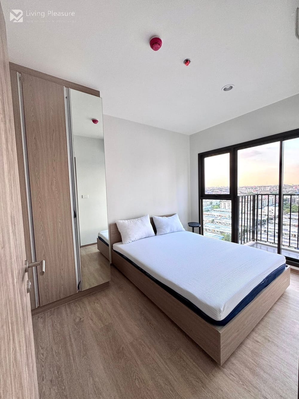 1 Bedroom Condo for Rent I Noble Create (Pet Friendly) 4