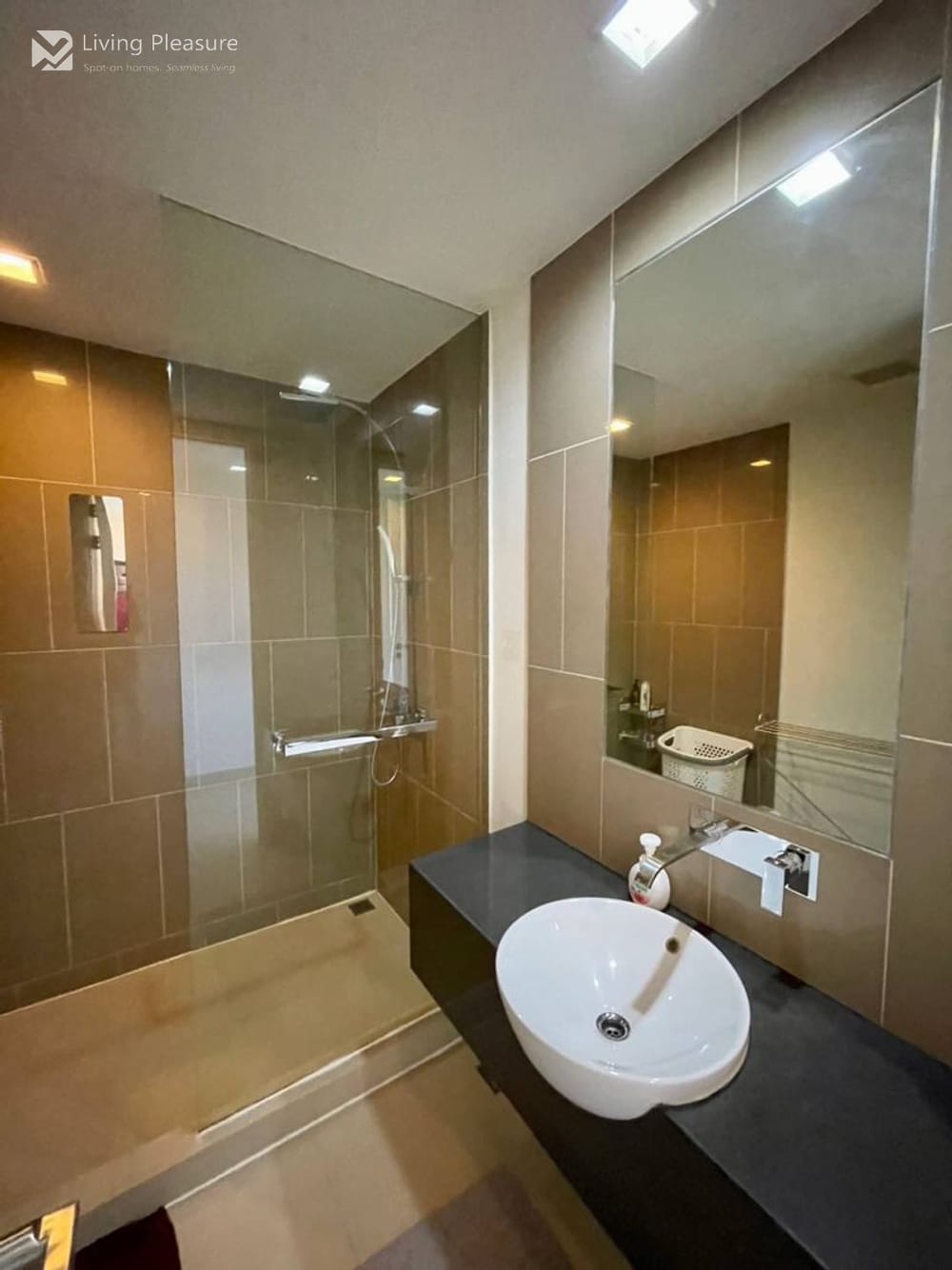 Spacious 2 Bedrooms Condo for Rent I Zire Wongamat, Pattaya 9