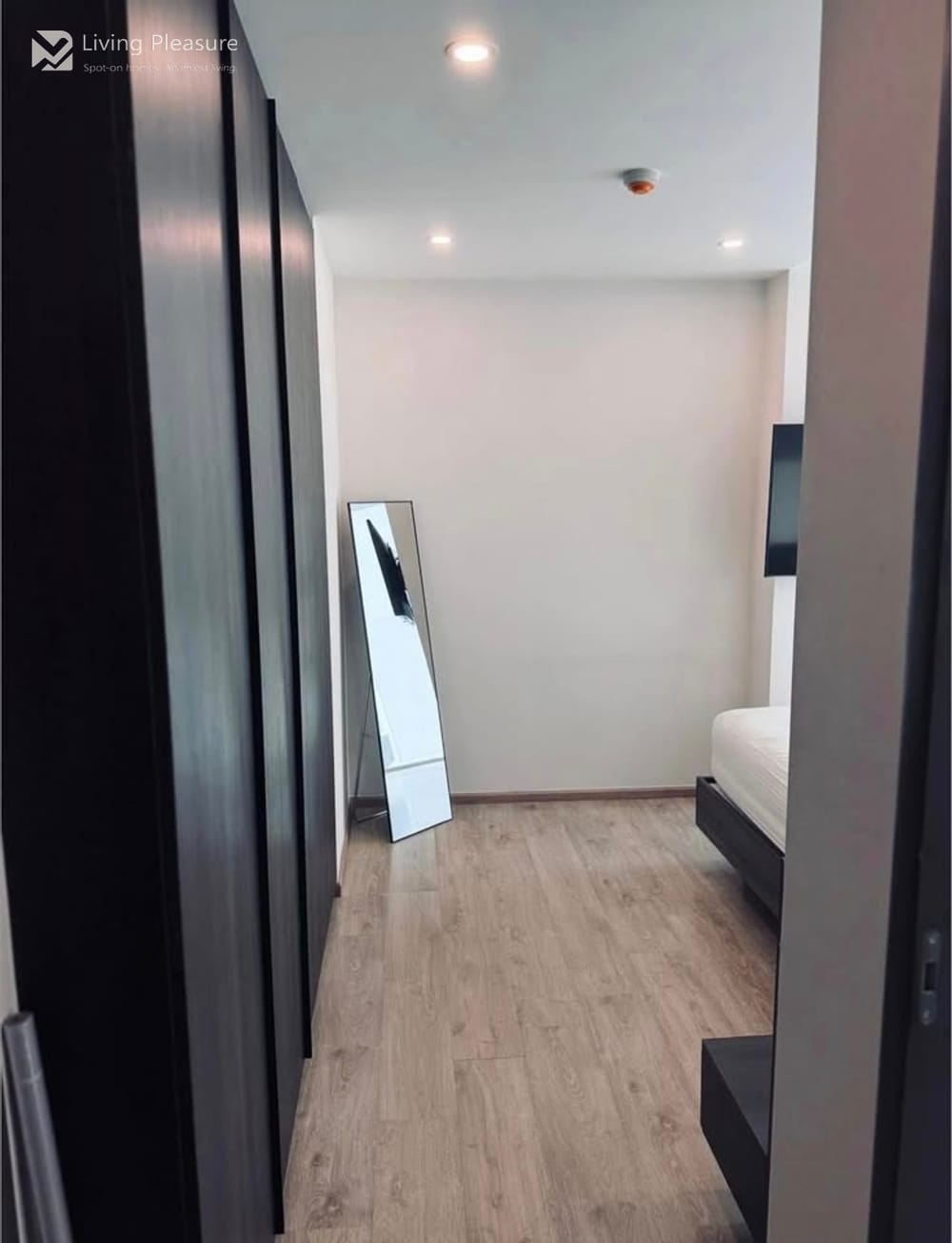 ให้เช่า 1 ห้องนอน คอนโด ใน 168 สุขุมวิท 36 (168 Sukhumvit 36 (Luxury Low-Rise)) 7
