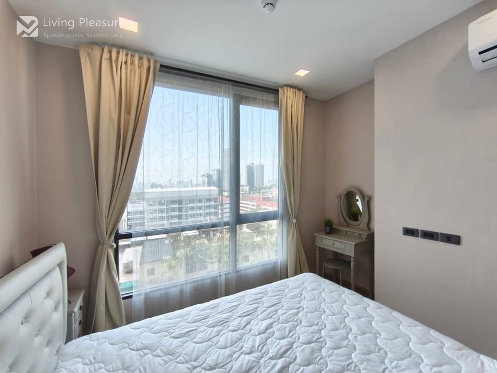 2 Bedrooms condo for Rent I Q Sukhumvit 79 10