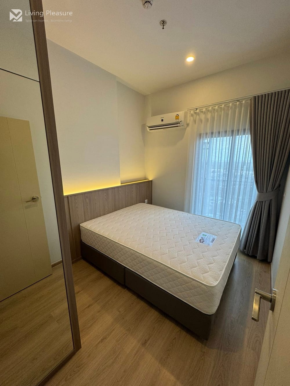 2 Bedrooms condo for Rent I Life Rama4 - Asoke 6