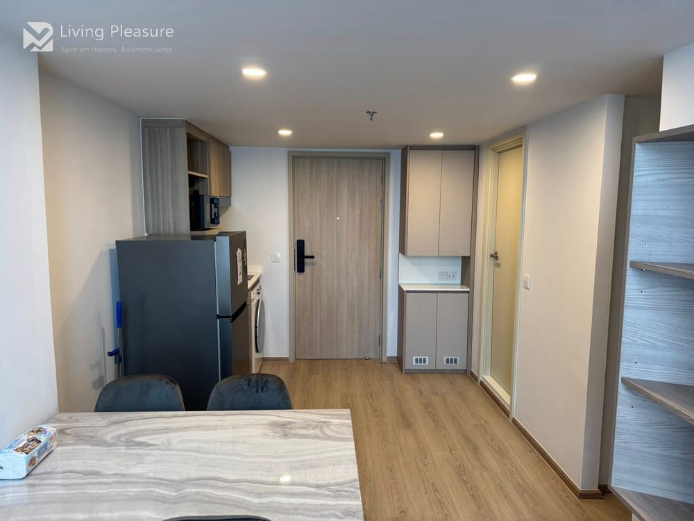 2 Bedrooms condo for Rent I Life Rama4 - Asoke 3