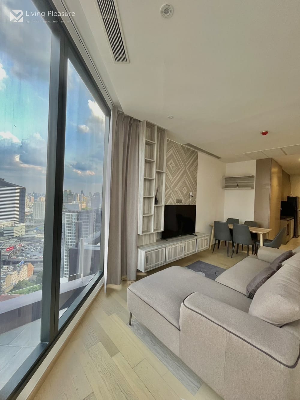 2 Bedrooms Condo for Rent I Ashton Asoke - Rama 9 2