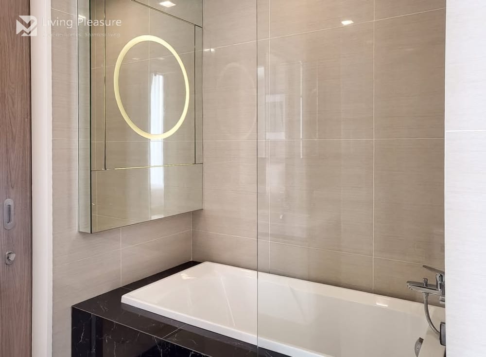 2 Bedrooms Condo for Rent I Park Origin Phrom Phong, Park 24 3