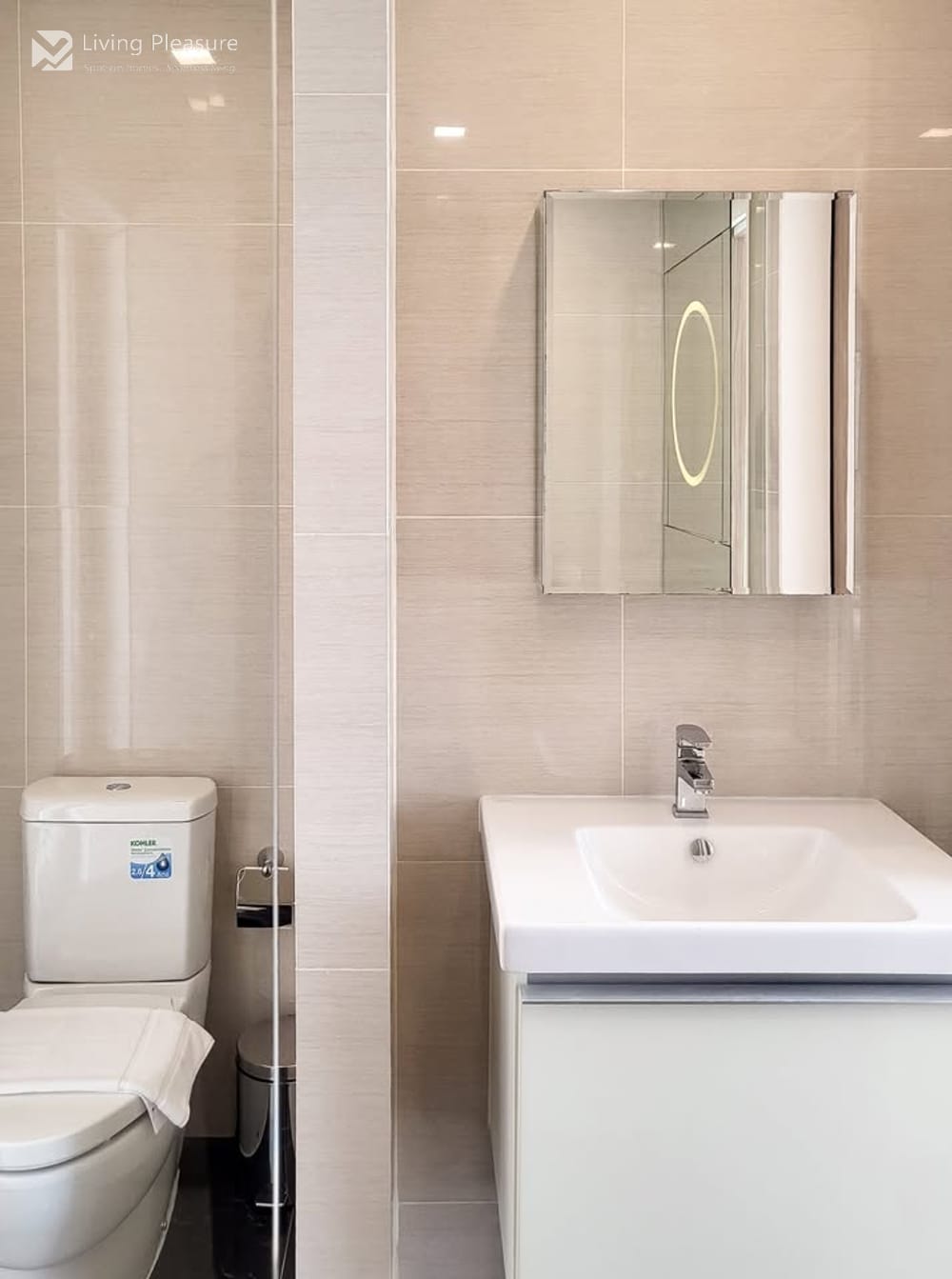 2 Bedrooms Condo for Rent I Park Origin Phrom Phong, Park 24 4