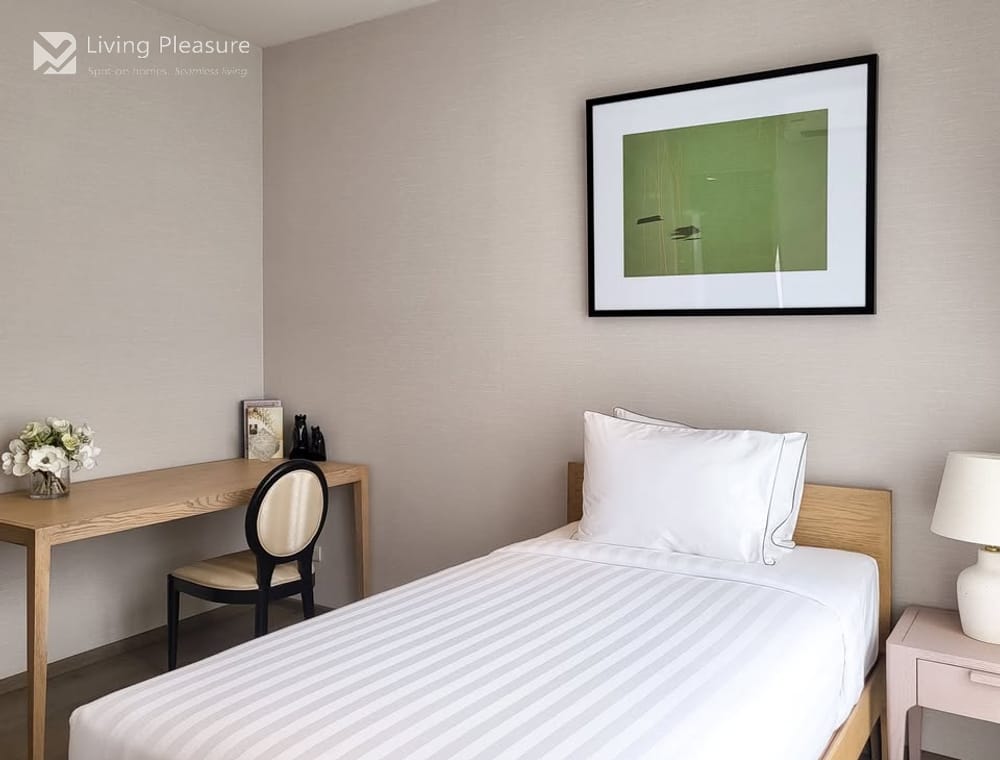 2 Bedrooms Condo for Rent I Park Origin Phrom Phong, Park 24 10