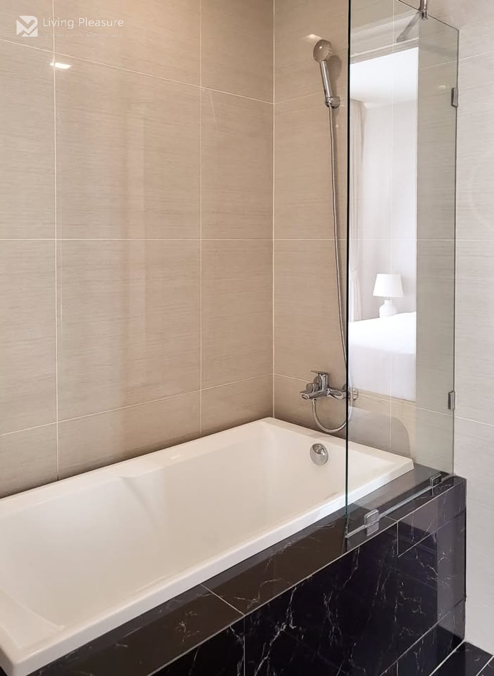2 Bedrooms Condo for Rent I Park Origin Phrom Phong, Park 24 5