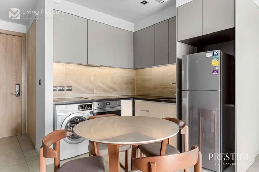 2-Bedroom Condo for Rent at The Lofts Asoke Near MRT Phetchaburi 6