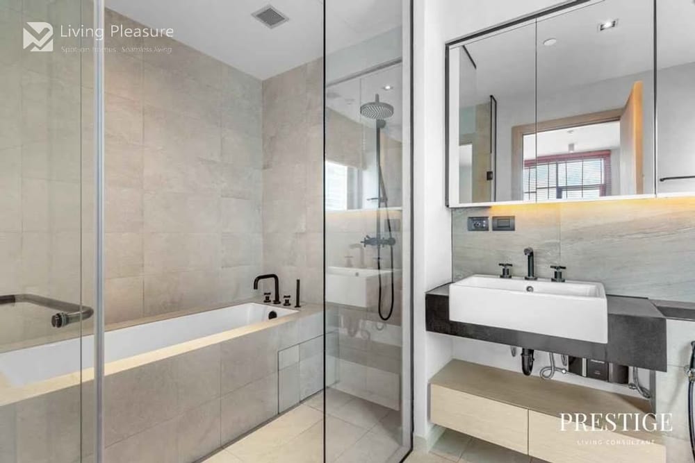 2-Bedroom Condo for Rent at The Lofts Asoke Near MRT Phetchaburi 7
