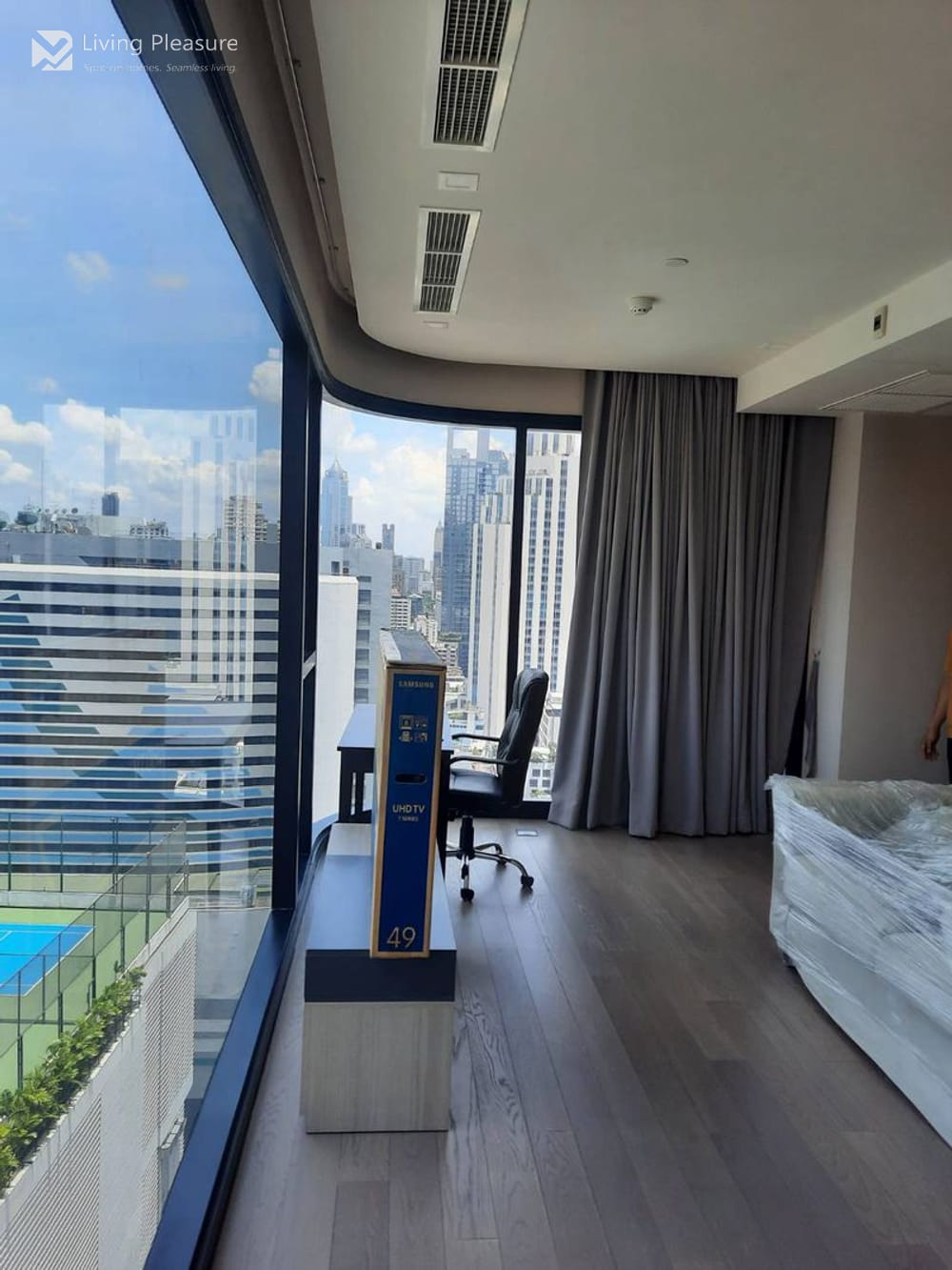 2 Bedrooms Condo for Rent I Ashton Asoke 3