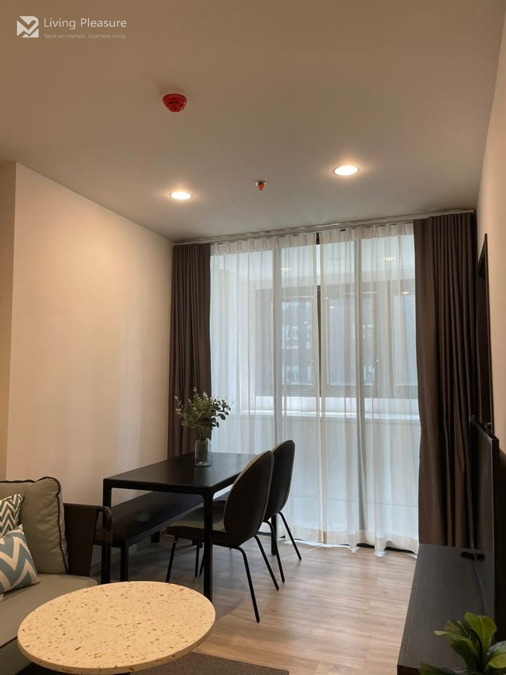 1 Bedroom condo for Rent I XT Huaykwang 4