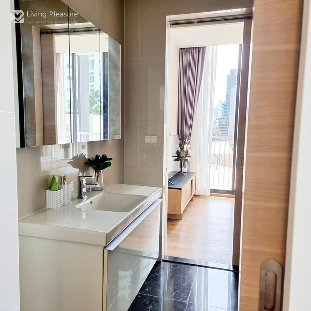 2 Bedrooms for Rent I Park Origin Phromphong 6