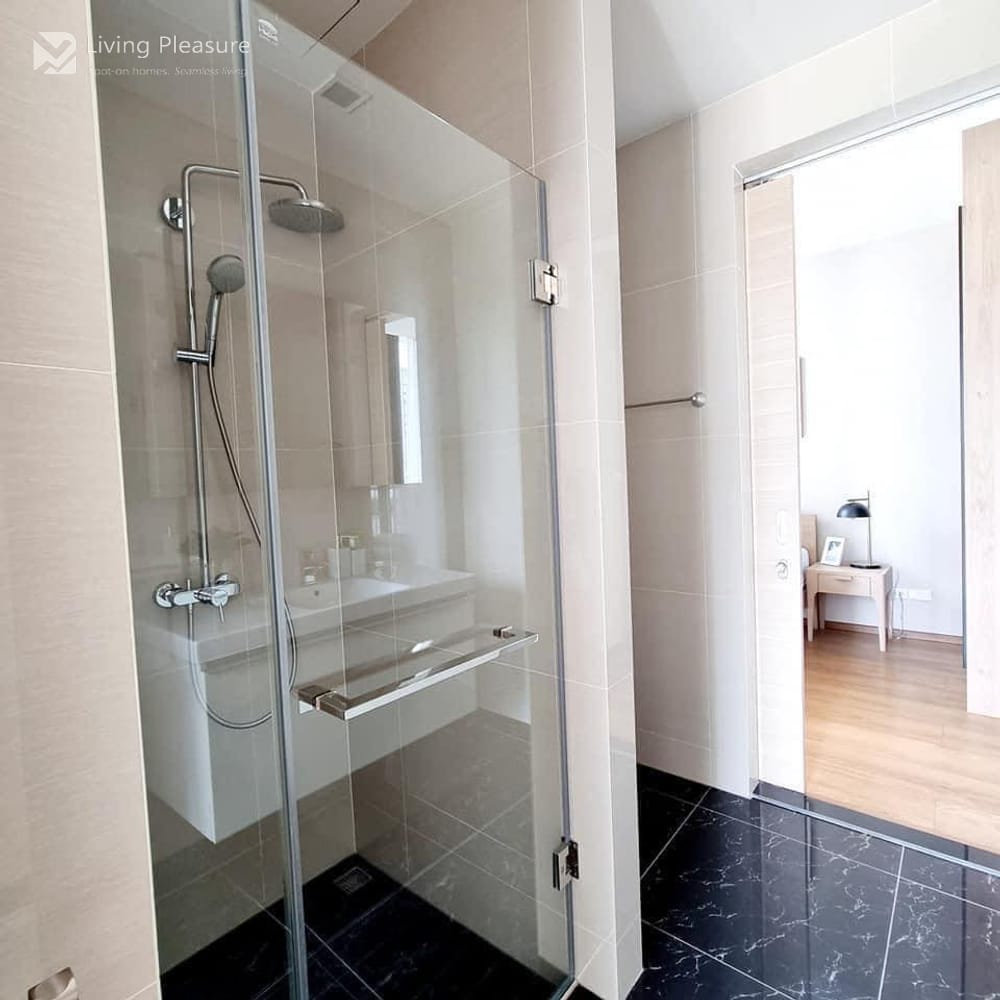2 Bedrooms for Rent I Park Origin Phromphong 8