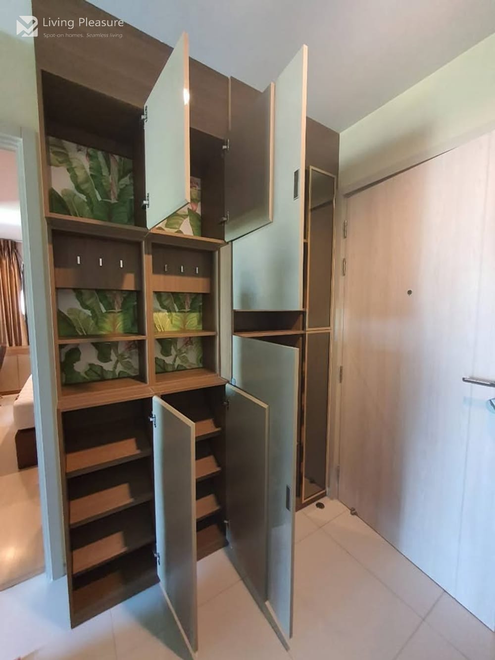 Stylish 2BR Condo for Sale/Rent at Life One Wireless near BTS Phloen Chit 6