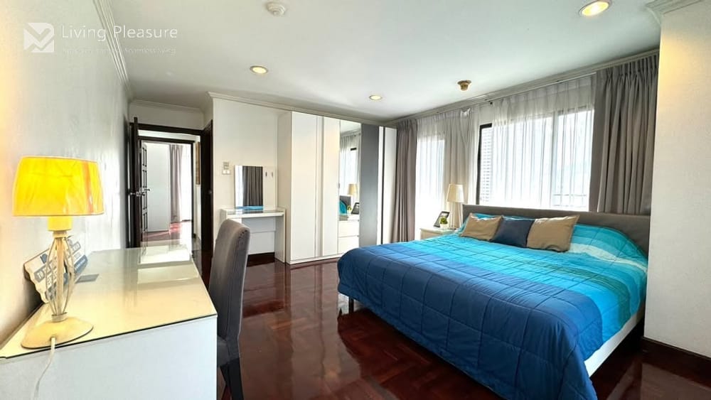 Spacious 3-Bedroom Condo for Sale and Rent near BTS Phrom Phong - Richmond Palace 9