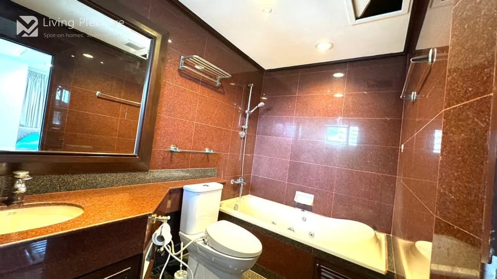 Spacious 3-Bedroom Condo for Sale and Rent near BTS Phrom Phong - Richmond Palace 17