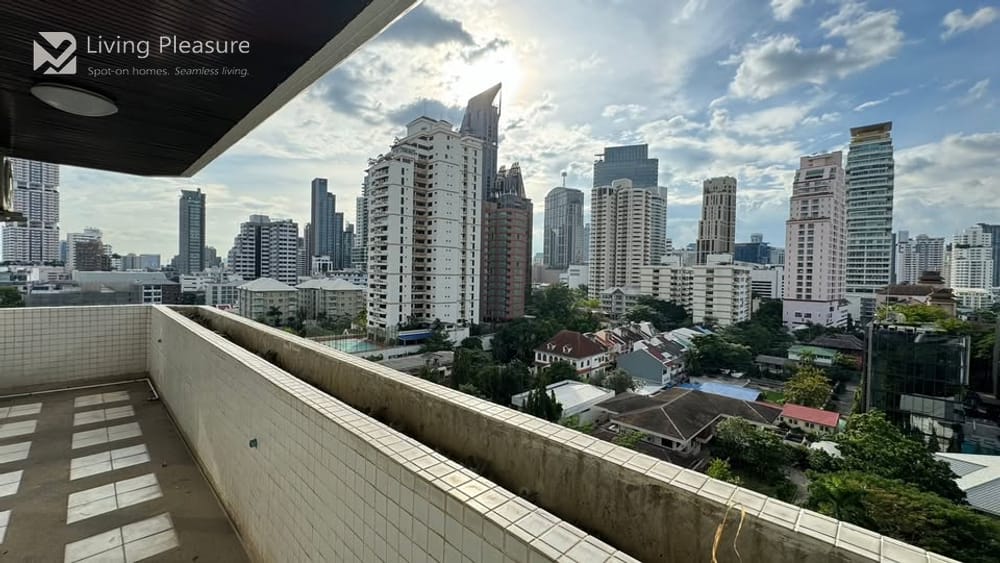 Spacious 3-Bedroom Condo for Sale and Rent near BTS Phrom Phong - Richmond Palace 20