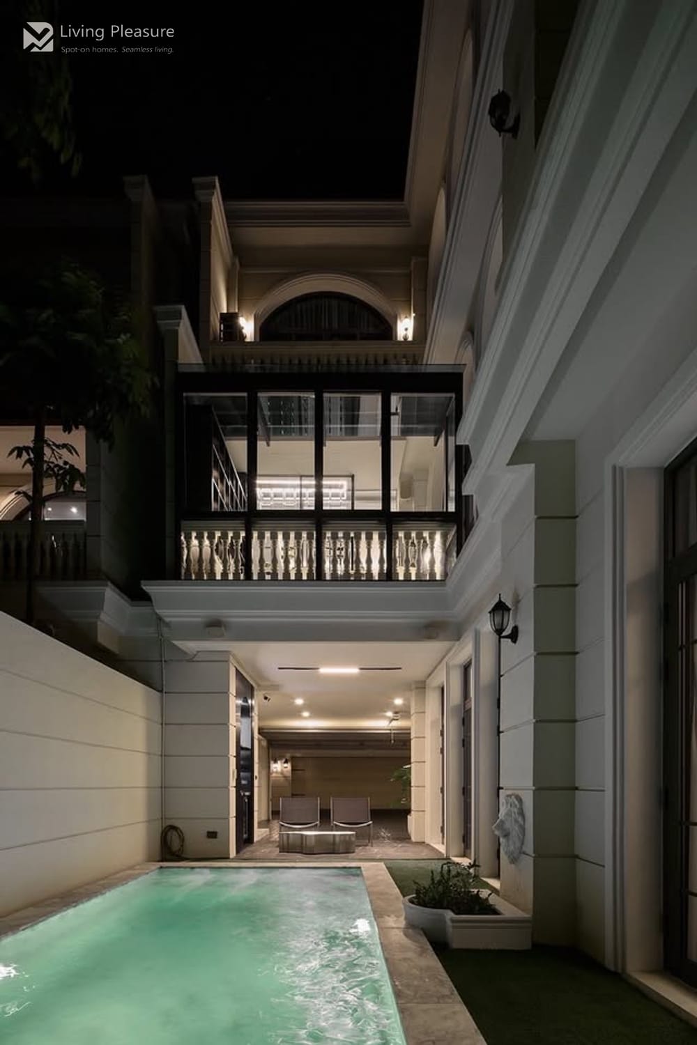 Luxury 4 Bedrooms House for Sale I The Boulevard Ekkamai 20