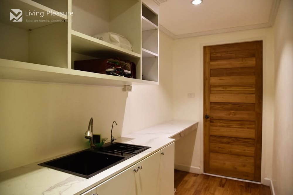 ขาย 4 ห้องนอน คอนโด ใน ริเวอร์ไซด์ 24