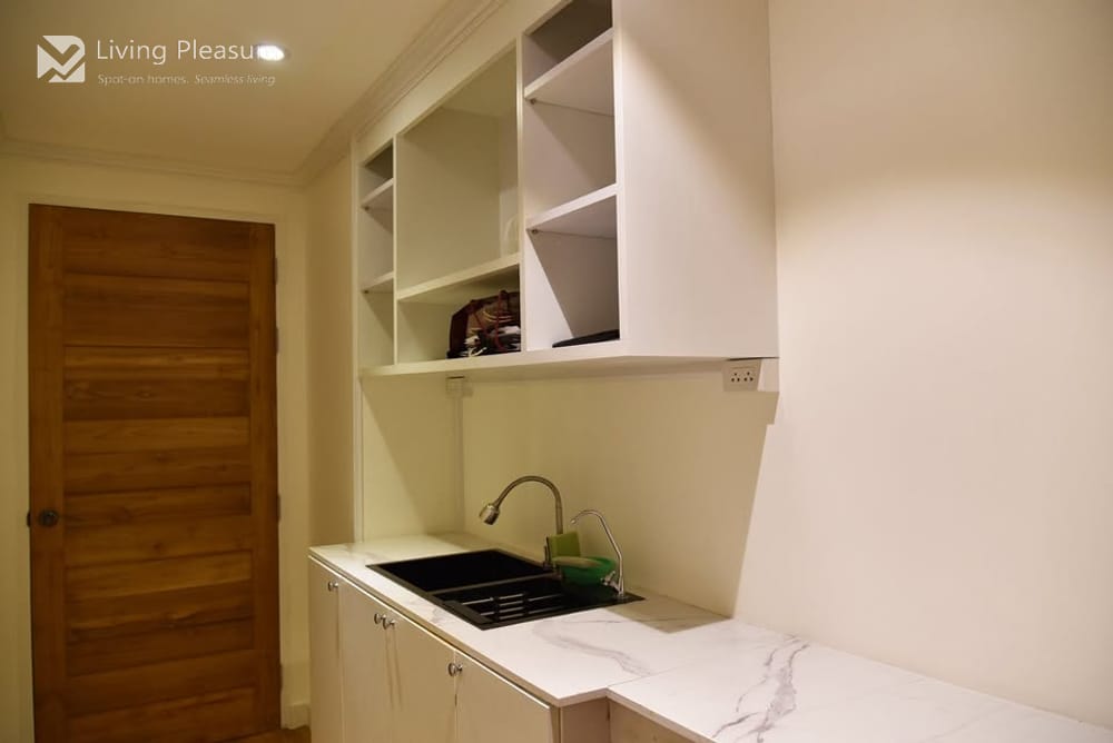 ขาย 4 ห้องนอน คอนโด ใน ริเวอร์ไซด์ 25