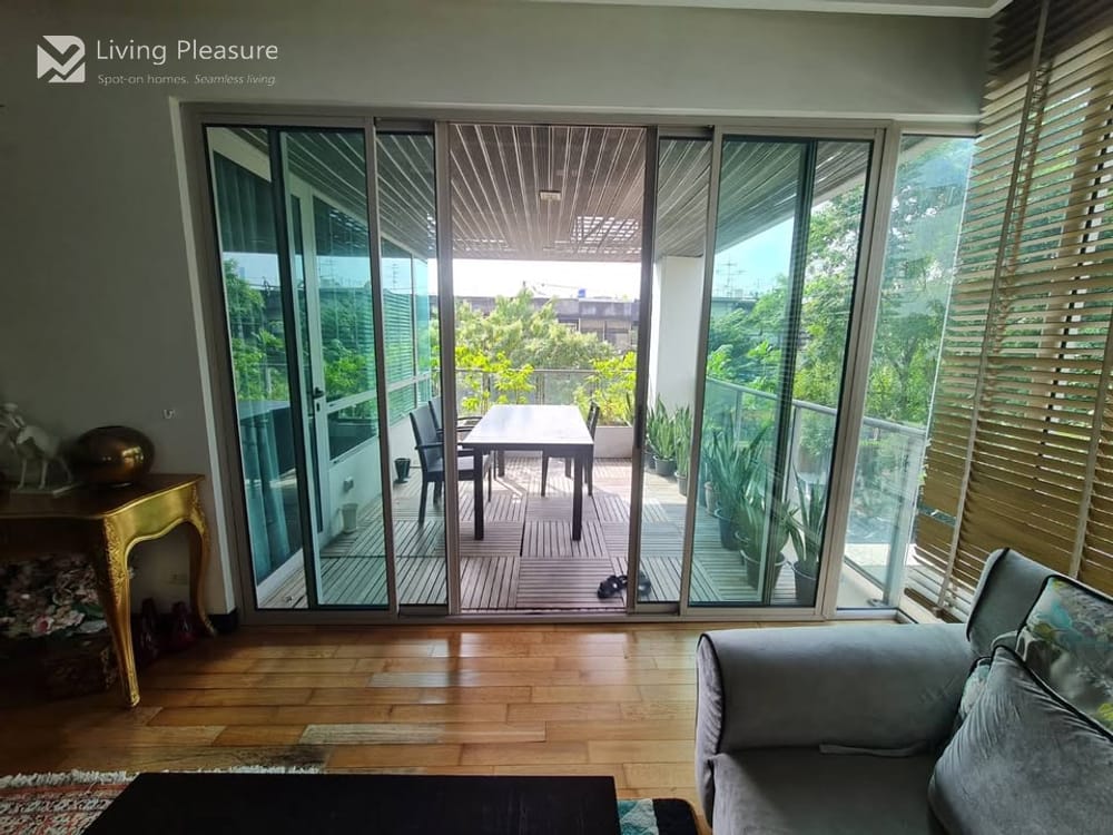 Ultimate Modern 3 Bedrooms Condo for Sale I The Lofts Yennakart 8