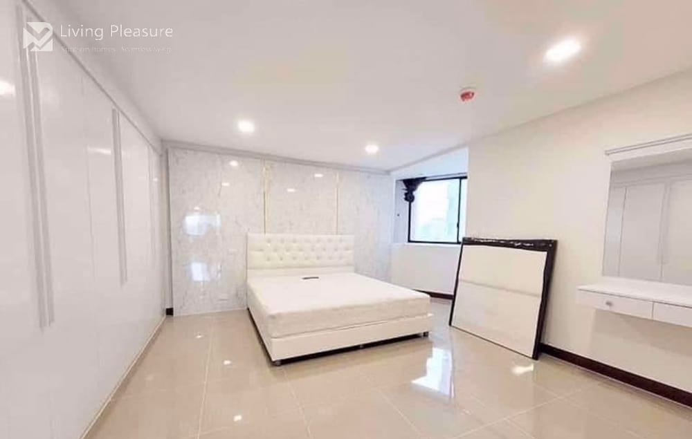 Pet-Friendly 3 Bedrooms condo for Sale I President Park Sukhumvit 24  4
