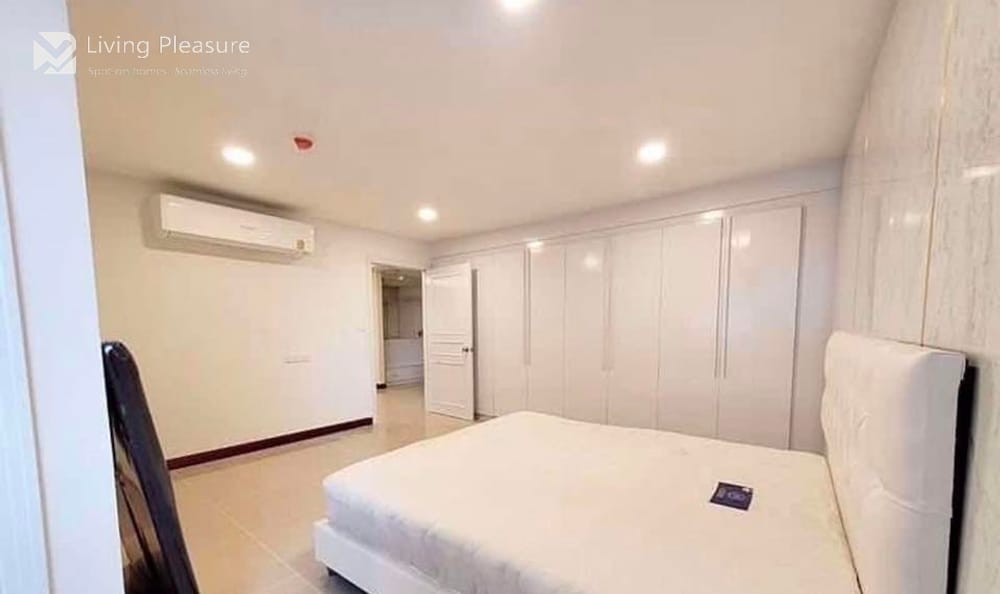 Pet-Friendly 3 Bedrooms condo for Sale I President Park Sukhumvit 24  6