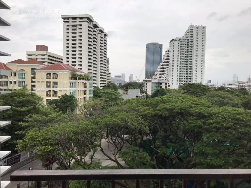 ให้เช่า 2 ห้องนอน คอนโด ใน มาเอสโตร 39 (Maestro 39) 8