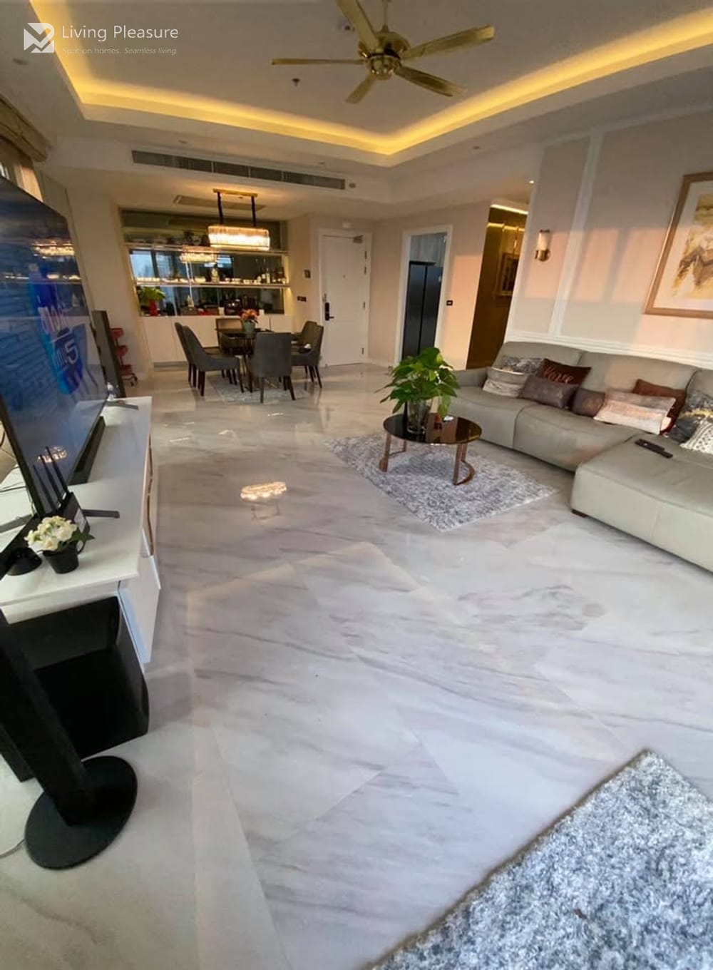 Luxurious 3-bedroom condo for Sale I Baan Rajprasong Condominium (Leasehold) 8