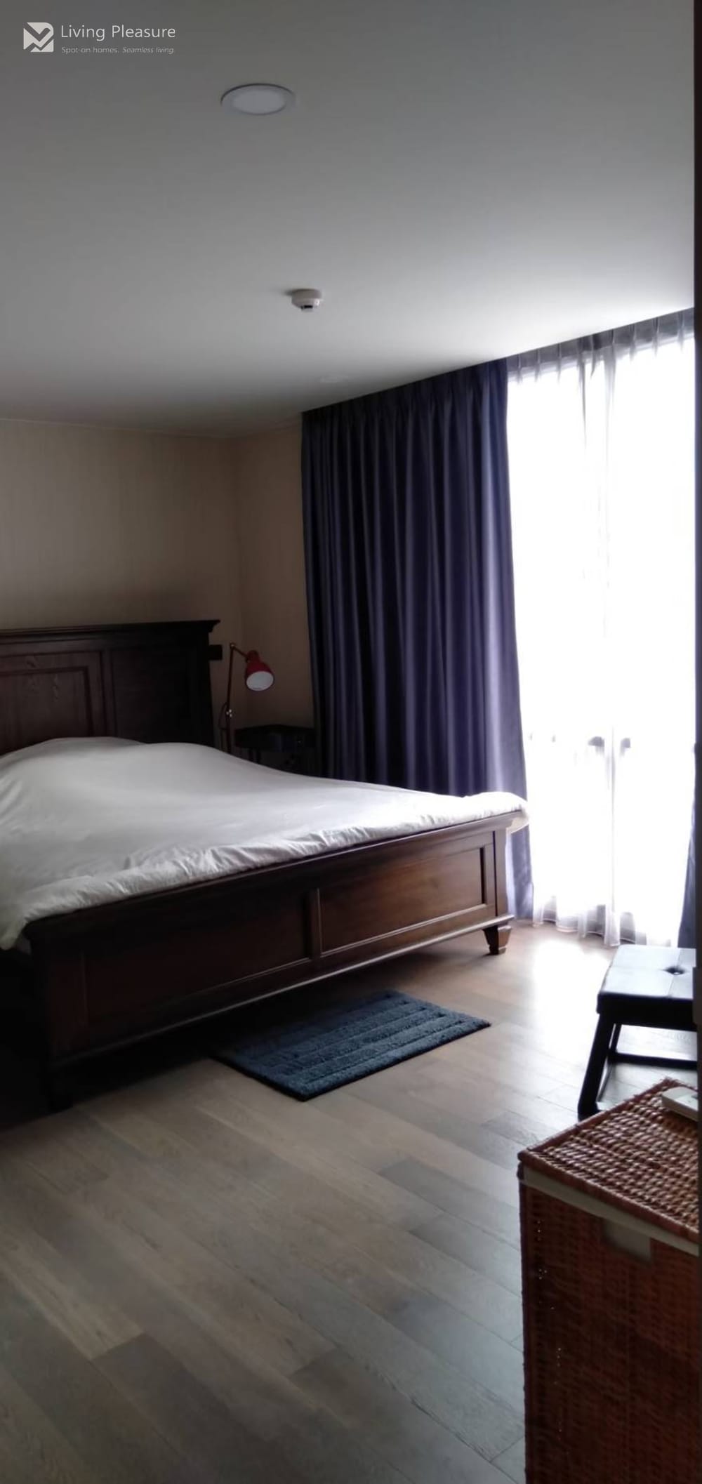 2-Bedroom Condo at Klass Sarasin - Rajdamri near BTS Ratchadamri 6