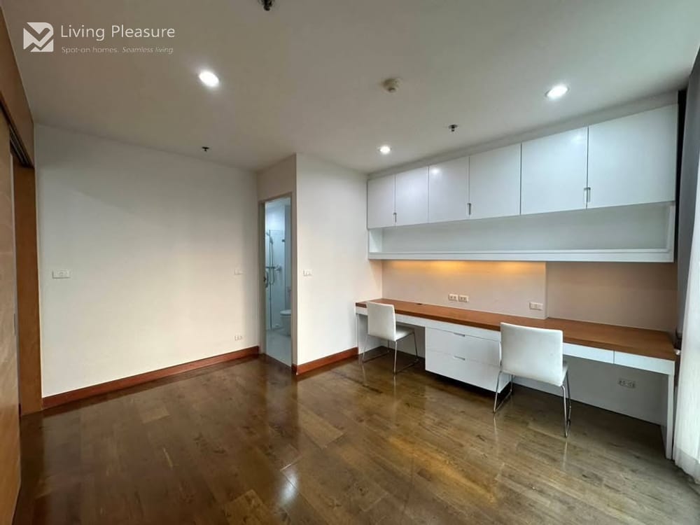 Spacious 3 Bedrooms Duplex Condo for Rent I The Master Centrium Asoke-Sukhumvit  3
