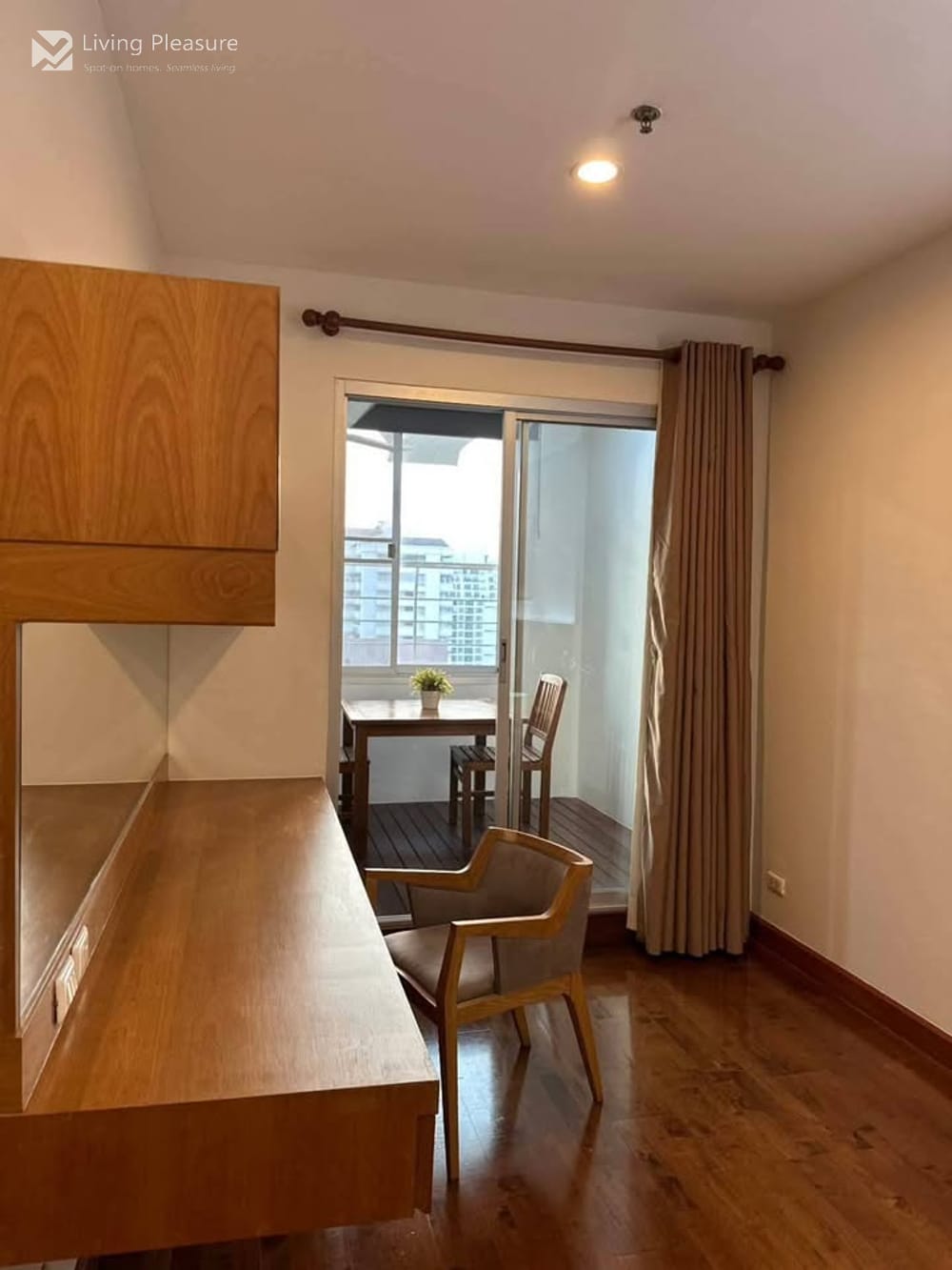 Spacious 3 Bedrooms Duplex Condo for Rent I The Master Centrium Asoke-Sukhumvit  8