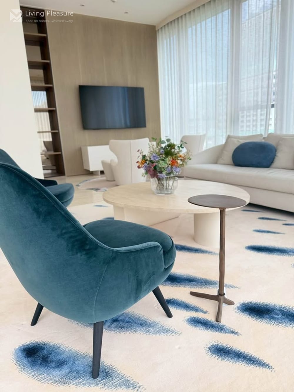 2-Bedroom Condo for Rent in Scope Langsuan - Just 0.2 km from BTS Chit Lom 2