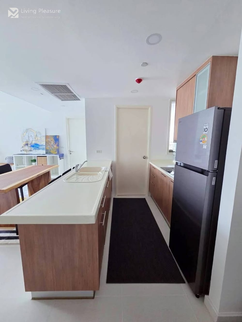 ให้เช่า 2 ห้องนอน คอนโด ใน แมนฮัตตัน ชิดลม (Manhattan Chidlom) 4