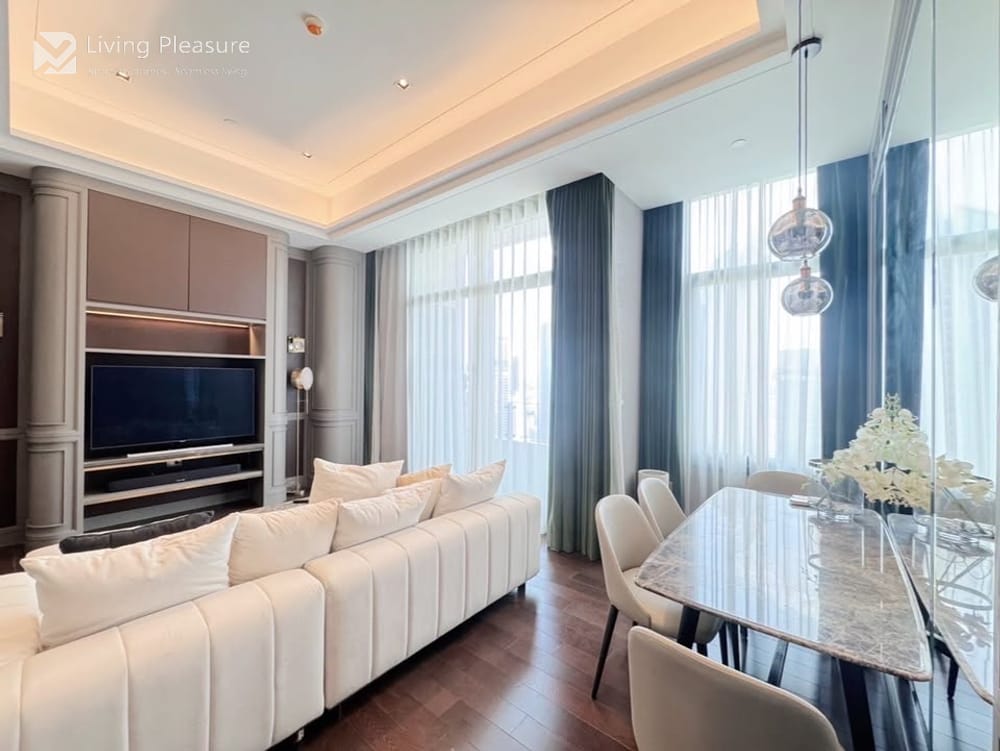 2-Bedroom Condo for Rent at The Diplomat 39 - Just 0.3 km from BTS Phrom Phong 2