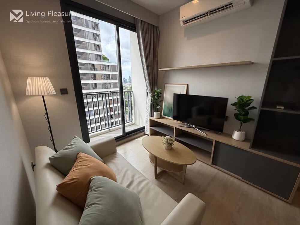 Pet-Friendly 2-Bedroom Condo for Rent at M Thonglor 10 2