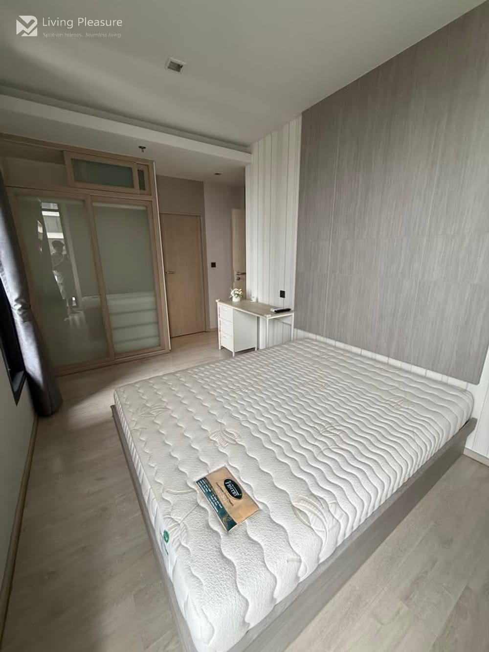 Pet-Friendly 2-Bedroom Condo for Rent at M Thonglor 10 13