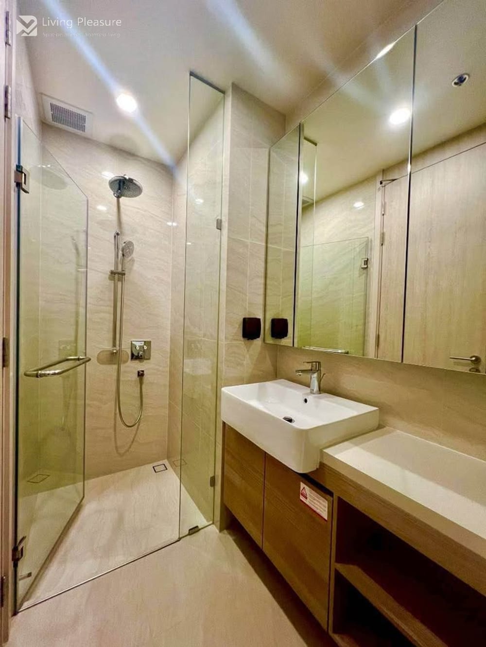ให้เช่า 2 ห้องนอน คอนโด ใน โนเบิ้ล ฟอร์ม ทองหล่อ (Noble Form Thonglor) 12
