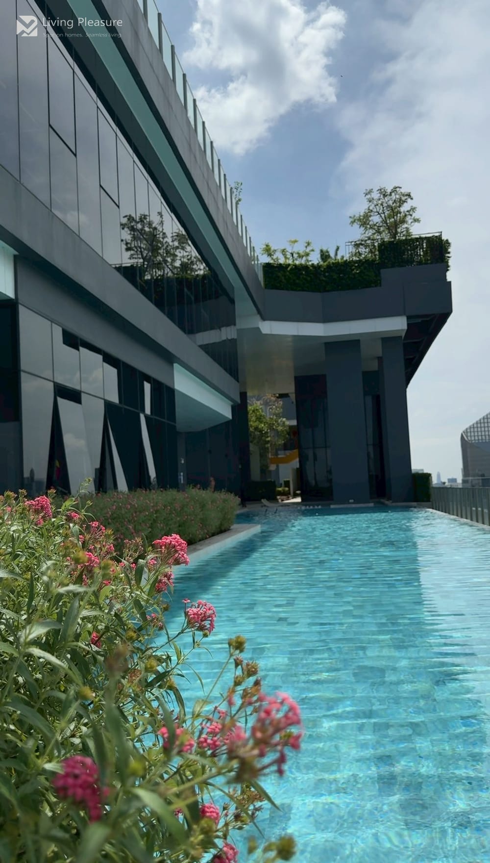 1 Bedroom Loft Condo I Ideo Rama 9 - Asoke 10