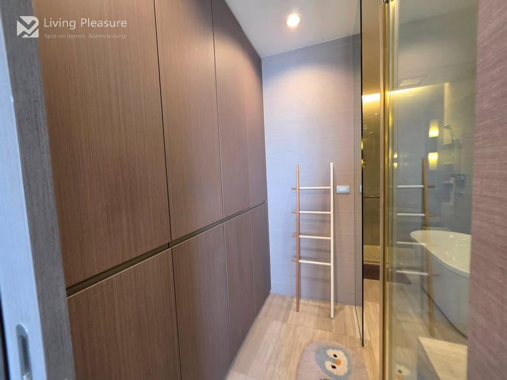 3-Bedroom Condo for Rent in ZZZ - The Diplomat Sathorn, Steps from BTS Surasak 9