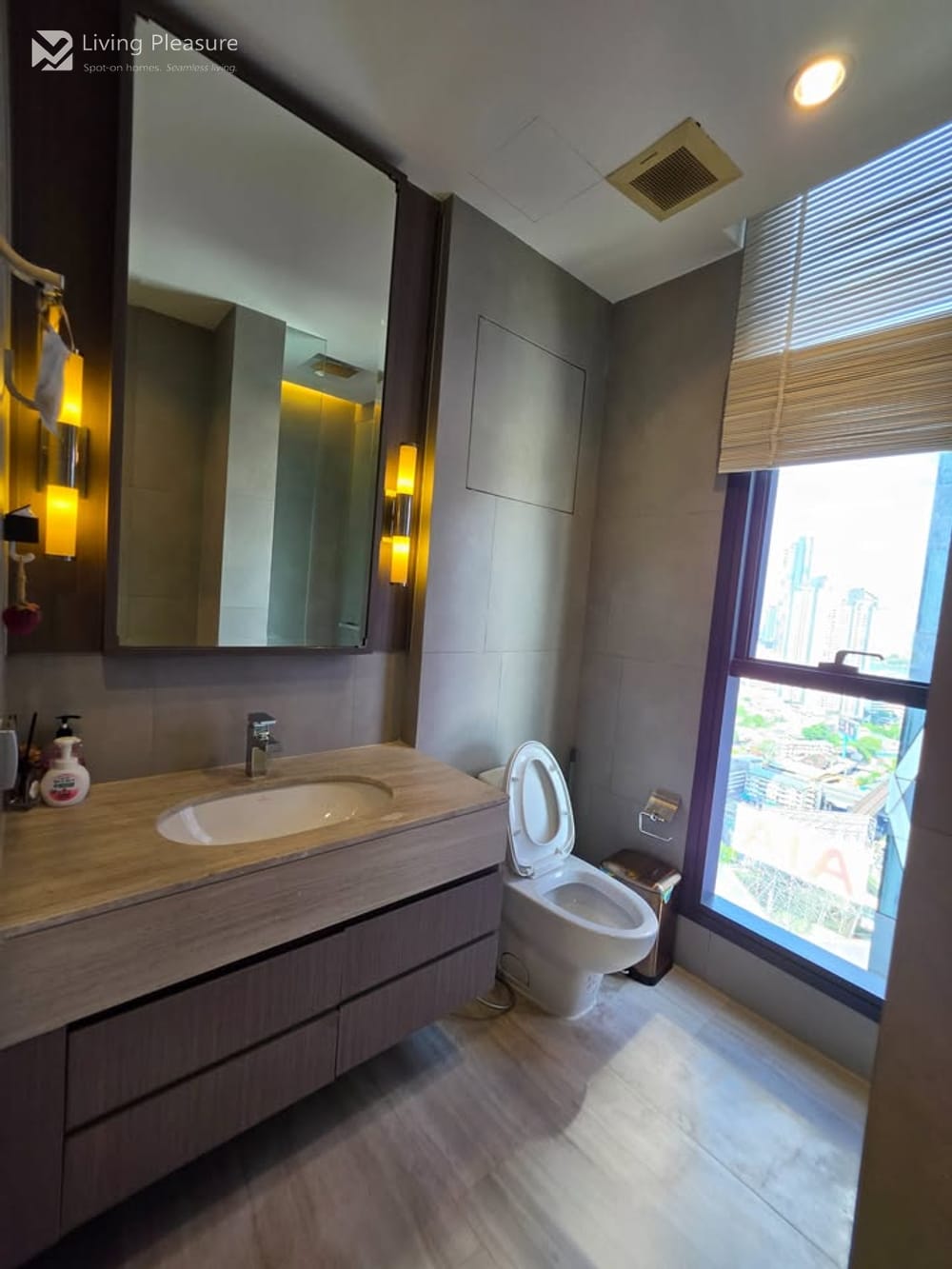3-Bedroom Condo for Rent in ZZZ - The Diplomat Sathorn, Steps from BTS Surasak 13