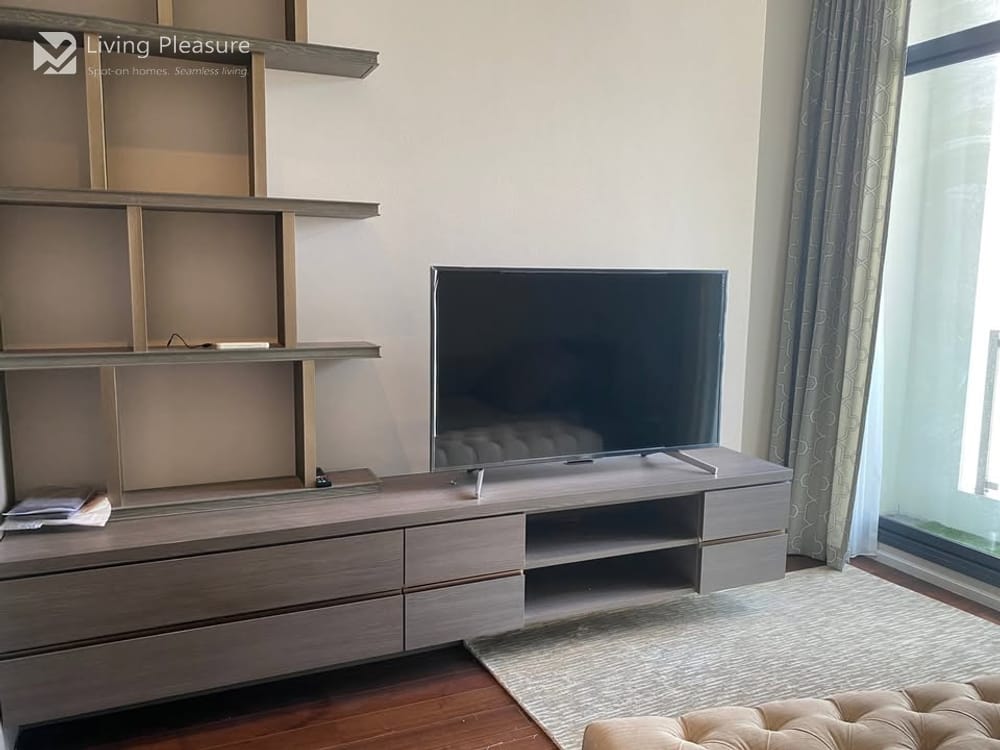 2-Bedroom Condo for Sale at The Diplomat 39, Steps from BTS Phrom Phong 12