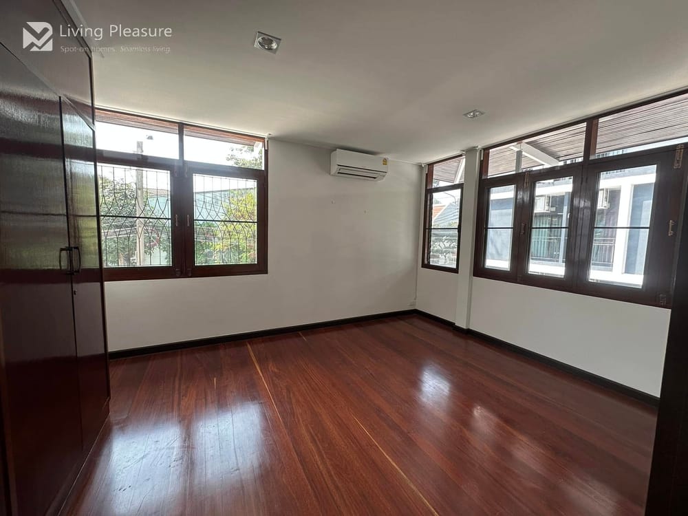 Detached House on Sukhumvit 60/1 7