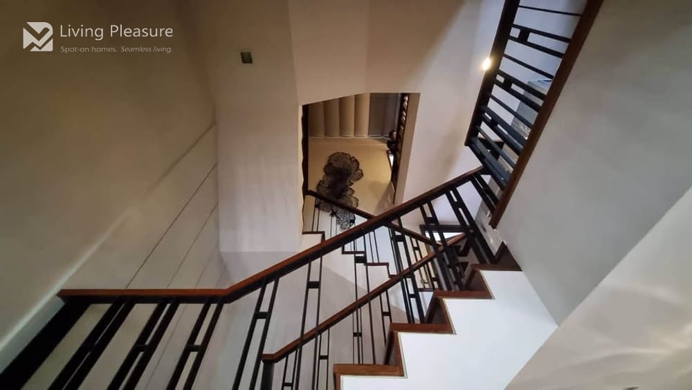 5 Storey Townhome I Quarter 31 I Heart of Phromphong (Sukhumvit 31) 8