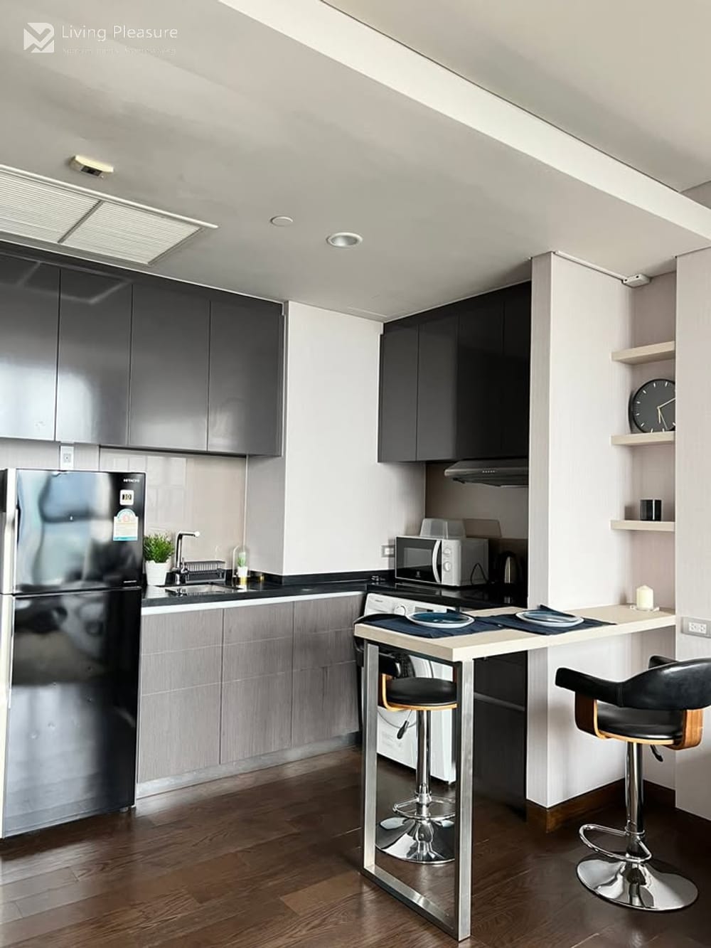 1 Bedroom Condo for Rent at The Lumpini 24 near BTS Phrom Phong 4