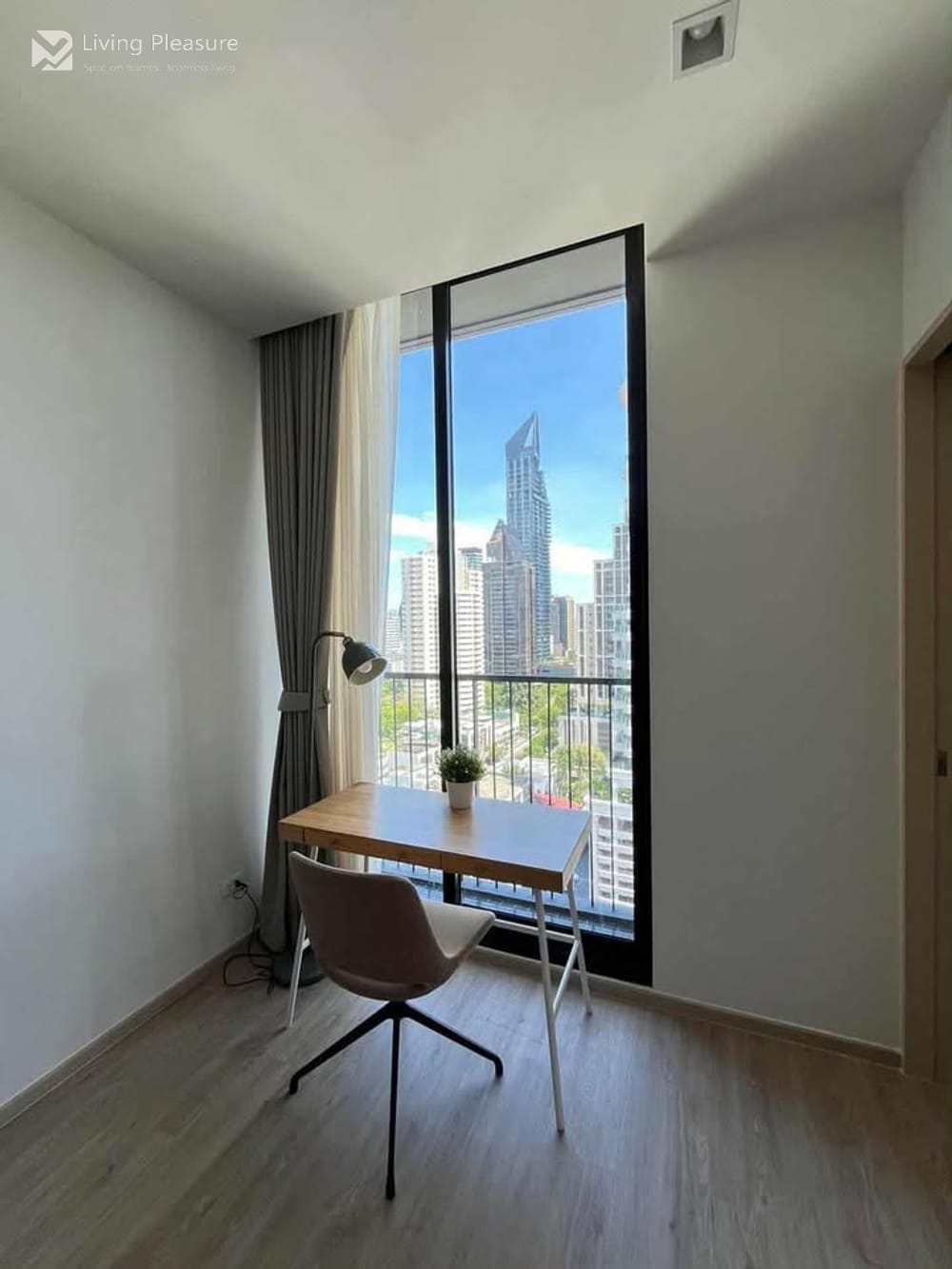 2 Bedroom Condo for Rent I Noble State 39 I BTS Phromphong 3