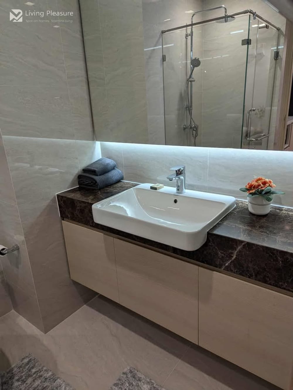 2 Bedroom Condo for Rent I Noble State 39 I BTS Phromphong 5